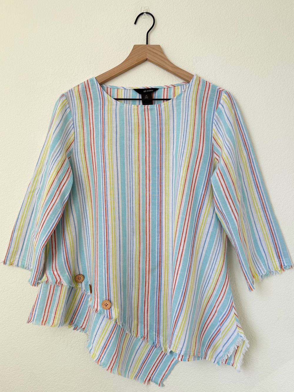 Ali Miles 3/4 Sleeve Multi Stripe Linen Blend Tunic Blouse Wood Buttons Sz Med